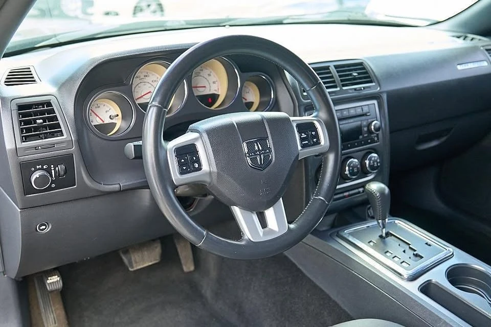 2012 Dodge Challenger 3rd Gen - Image 16 of 20