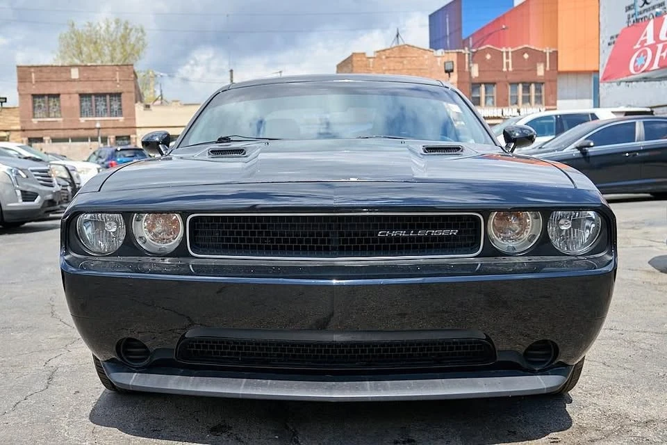 2012 Dodge Challenger 3rd Gen - Image 9 of 20