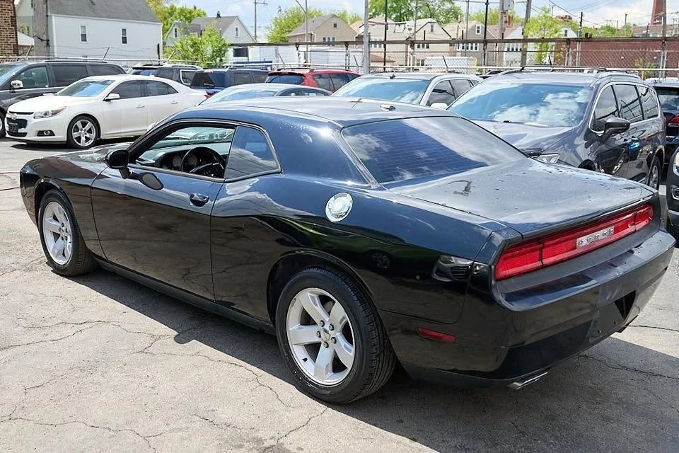 2012 Dodge Challenger 3rd Gen - Image 11 of 20