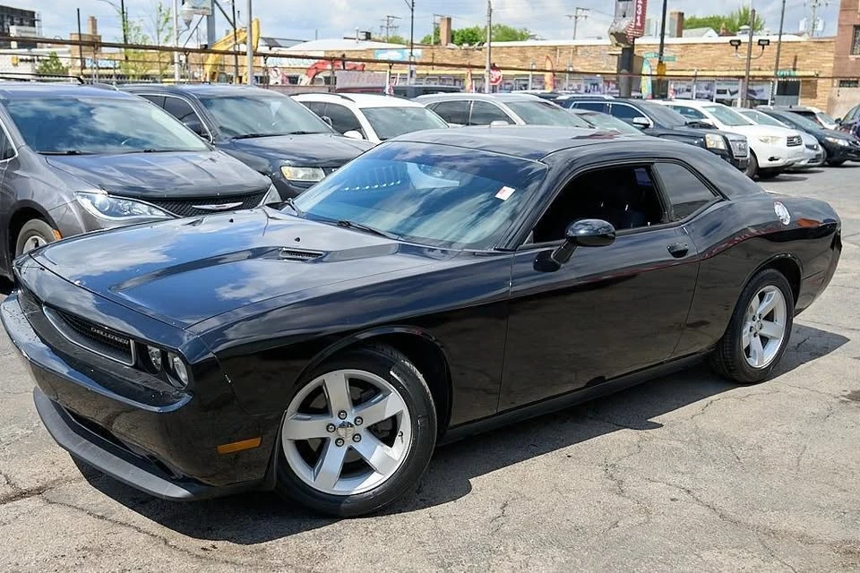 2012 Dodge Challenger 3rd Gen - Image 4 of 20