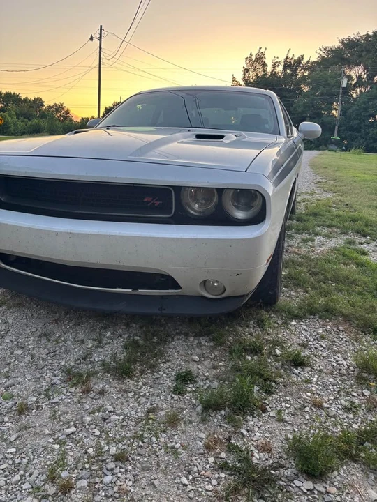 2012 Dodge Challenger - Image 2 of 8