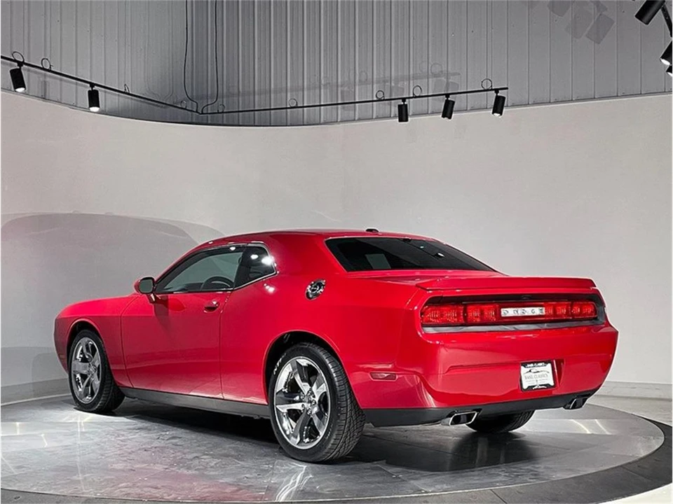 2012 Dodge Challenger 3rd Gen - Image 8 of 31