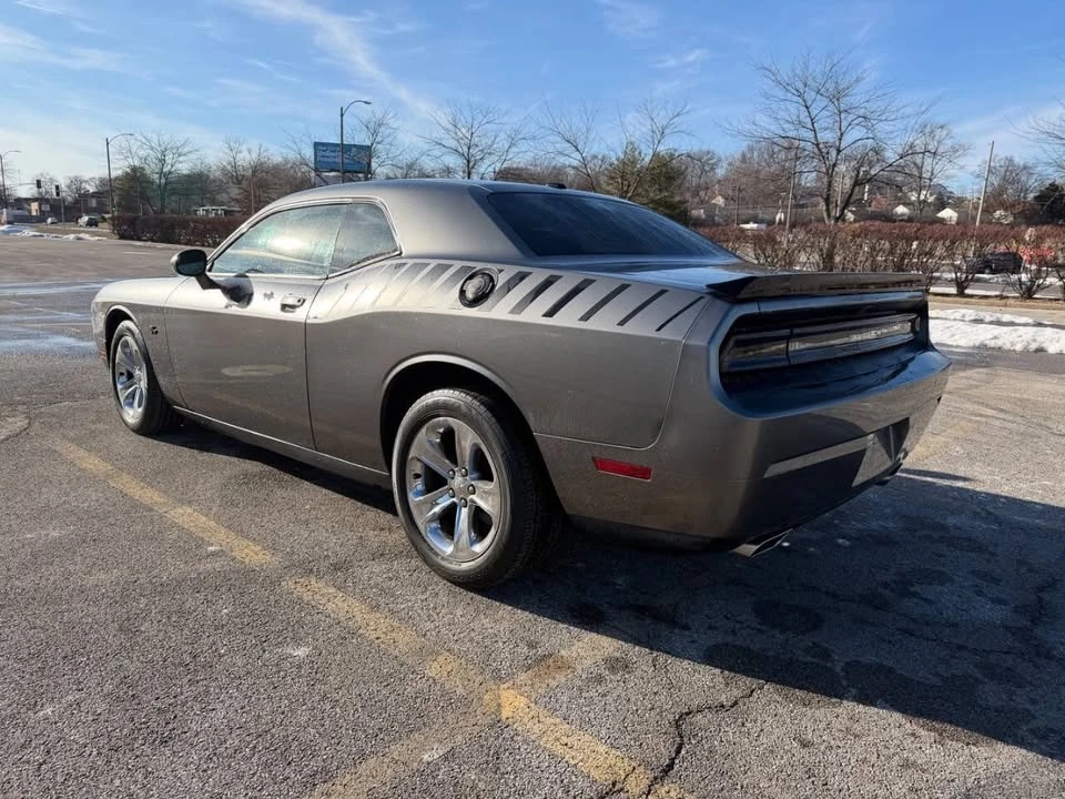 2012 Dodge Challenger 3rd Gen - Image 10 of 17
