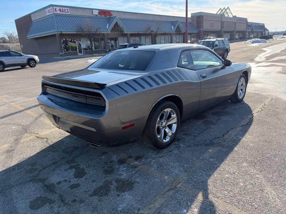 2012 Dodge Challenger 3rd Gen - Image 6 of 17