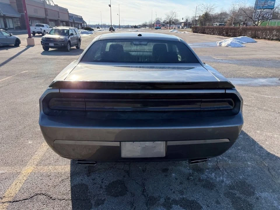 2012 Dodge Challenger 3rd Gen - Image 9 of 17