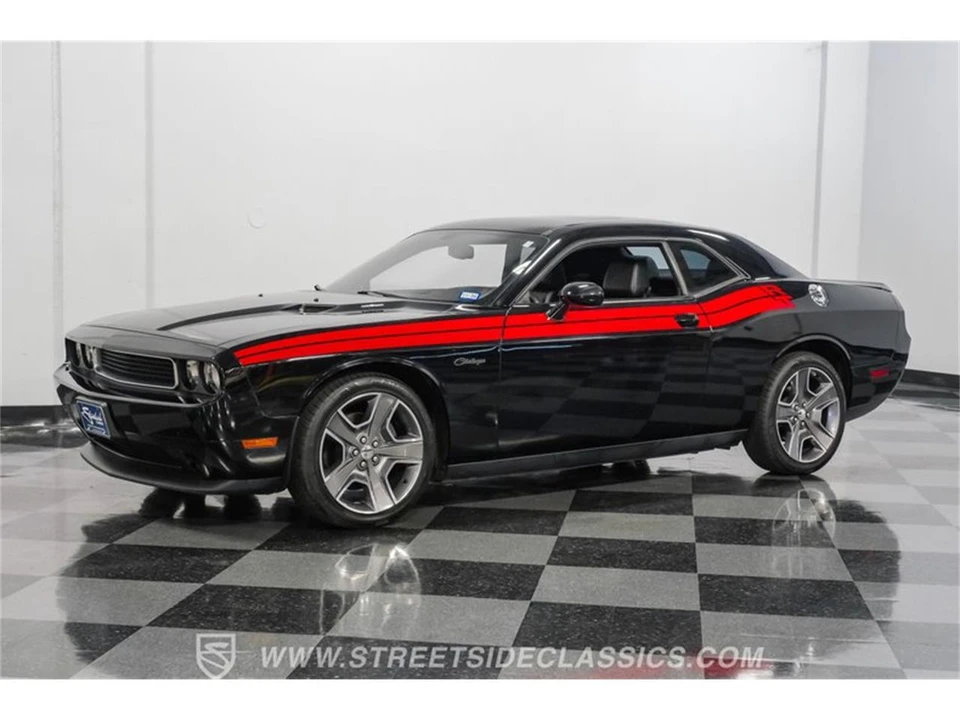 2012 Dodge Challenger 3rd Gen - Image 6 of 31