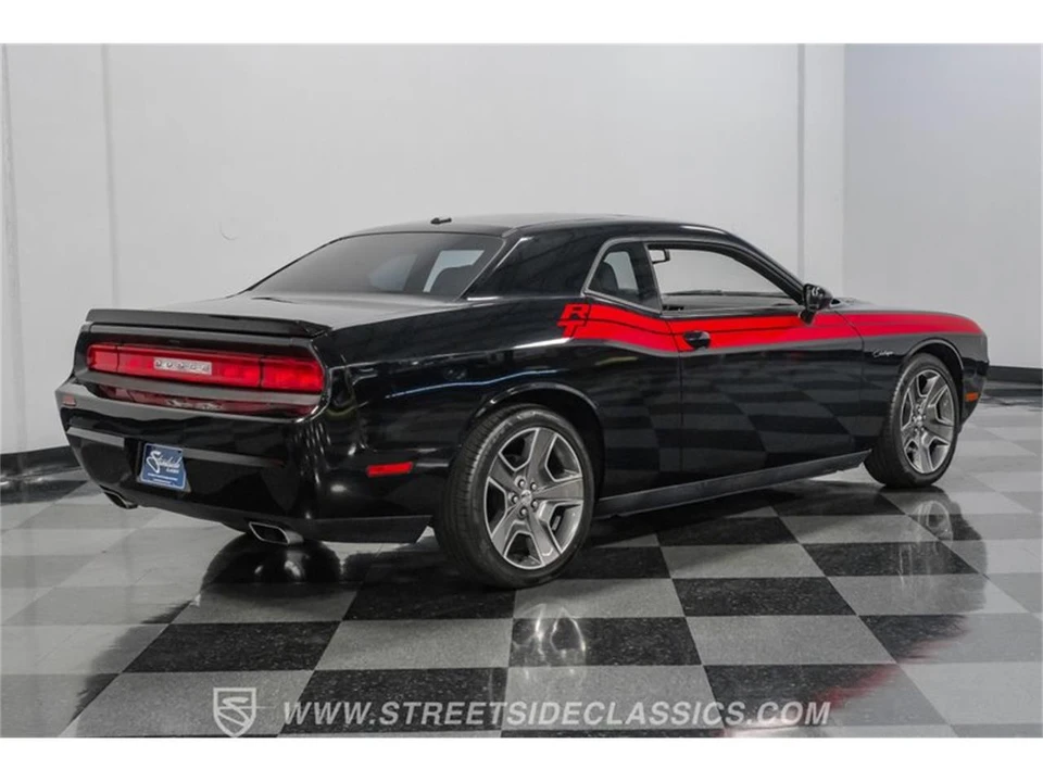2012 Dodge Challenger 3rd Gen - Image 11 of 31