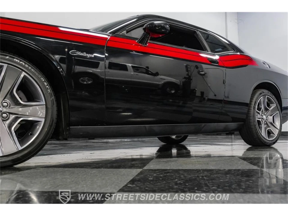 2012 Dodge Challenger 3rd Gen - Image 21 of 31