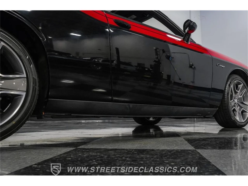 2012 Dodge Challenger 3rd Gen - Image 26 of 31