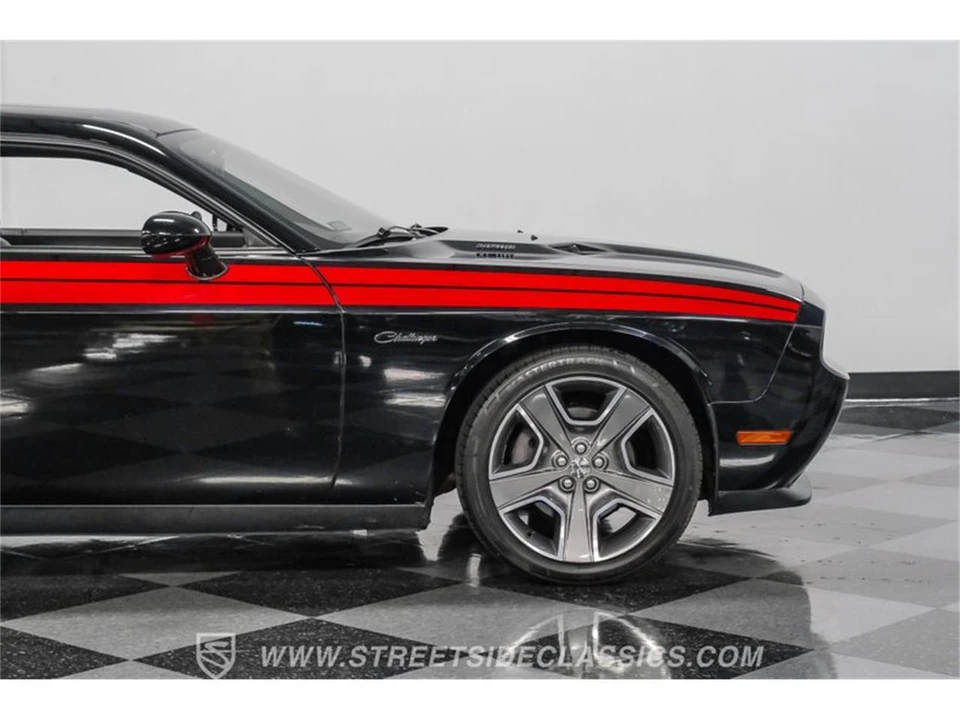 2012 Dodge Challenger 3rd Gen - Image 28 of 31