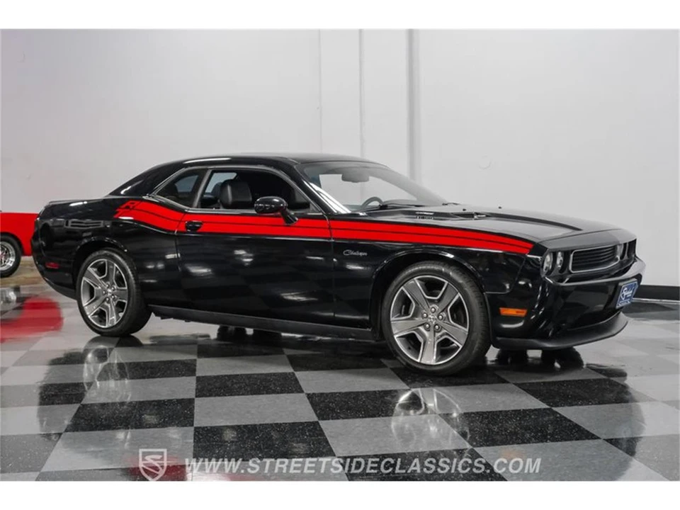 2012 Dodge Challenger 3rd Gen - Image 14 of 31