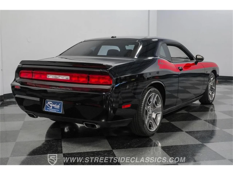 2012 Dodge Challenger 3rd Gen - Image 24 of 31