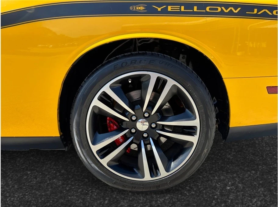 2012 Dodge Challenger 3rd Gen - Image 13 of 21