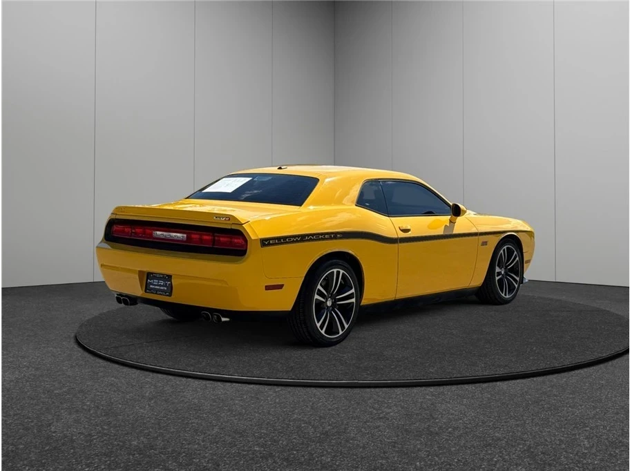 2012 Dodge Challenger 3rd Gen - Image 9 of 21