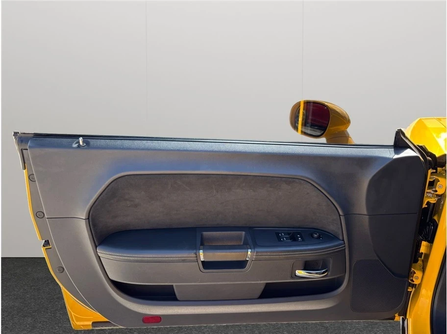 2012 Dodge Challenger 3rd Gen - Image 19 of 21