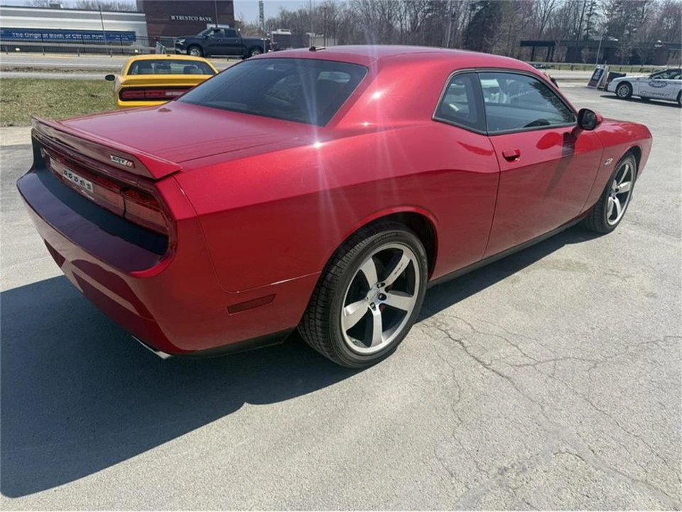 2012 Dodge Challenger 3rd Gen - Image 5 of 22