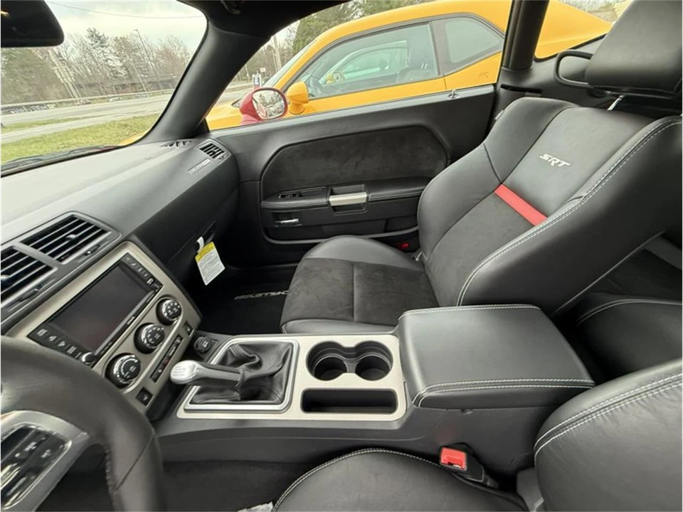 2012 Dodge Challenger 3rd Gen - Image 11 of 22