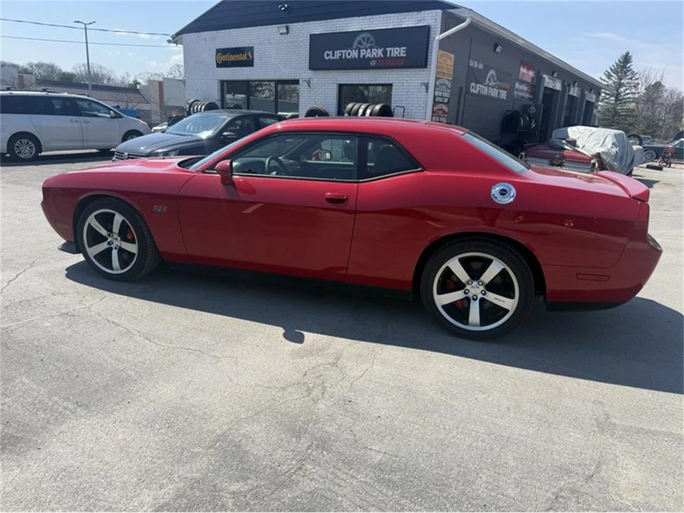 2012 Dodge Challenger 3rd Gen - Image 6 of 22