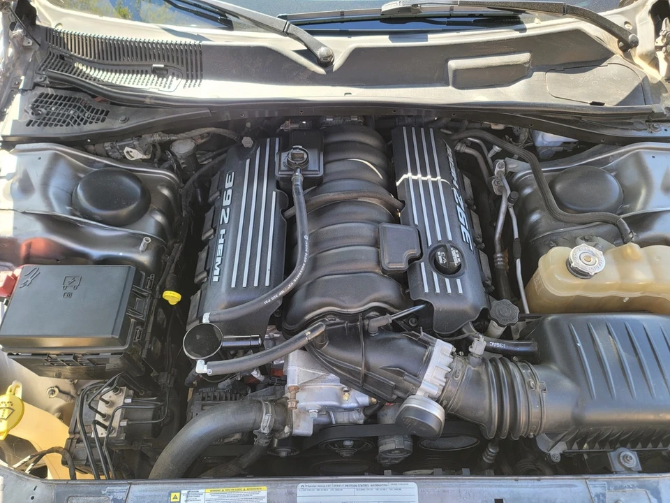 2012 Dodge Challenger 3rd Gen - Image 16 of 19