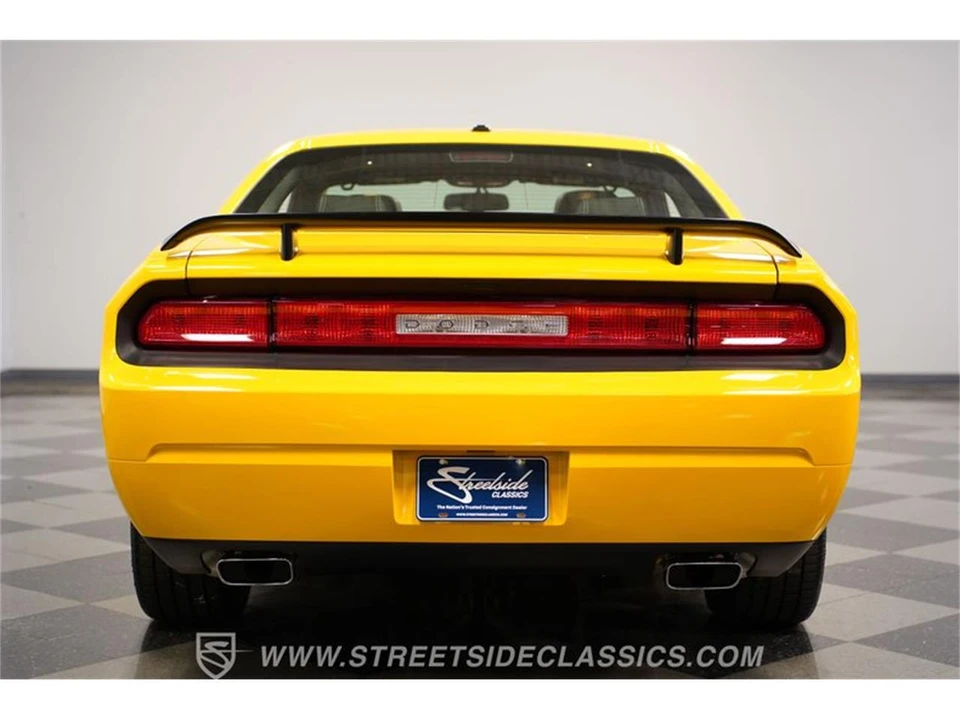 2012 Dodge Challenger 3rd Gen - Image 23 of 31