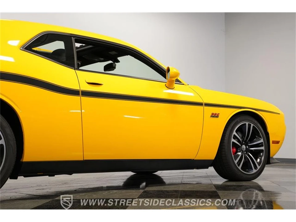 2012 Dodge Challenger 3rd Gen - Image 26 of 31