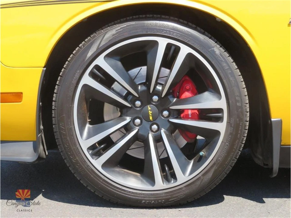 2012 Dodge Challenger 3rd Gen - Image 17 of 31