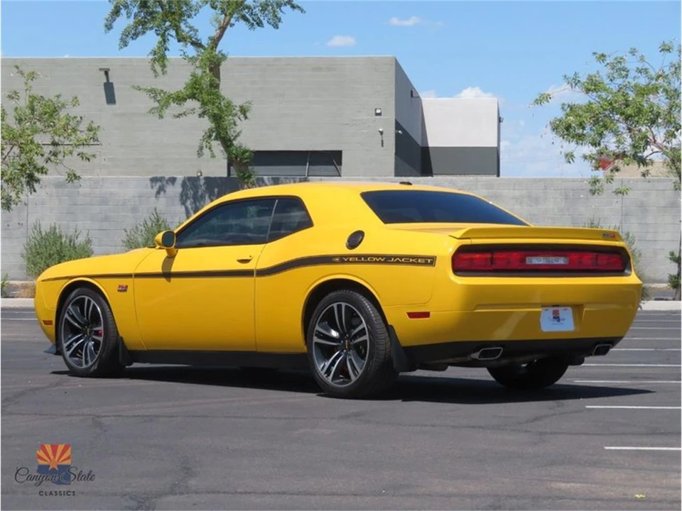 2012 Dodge Challenger 3rd Gen - Image 12 of 31