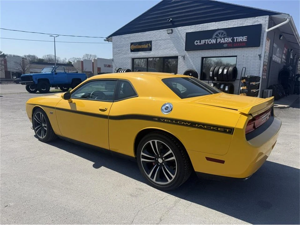 2012 Dodge Challenger 3rd Gen - Image 4 of 28