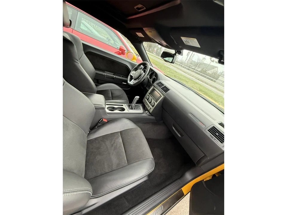 2012 Dodge Challenger 3rd Gen - Image 14 of 28
