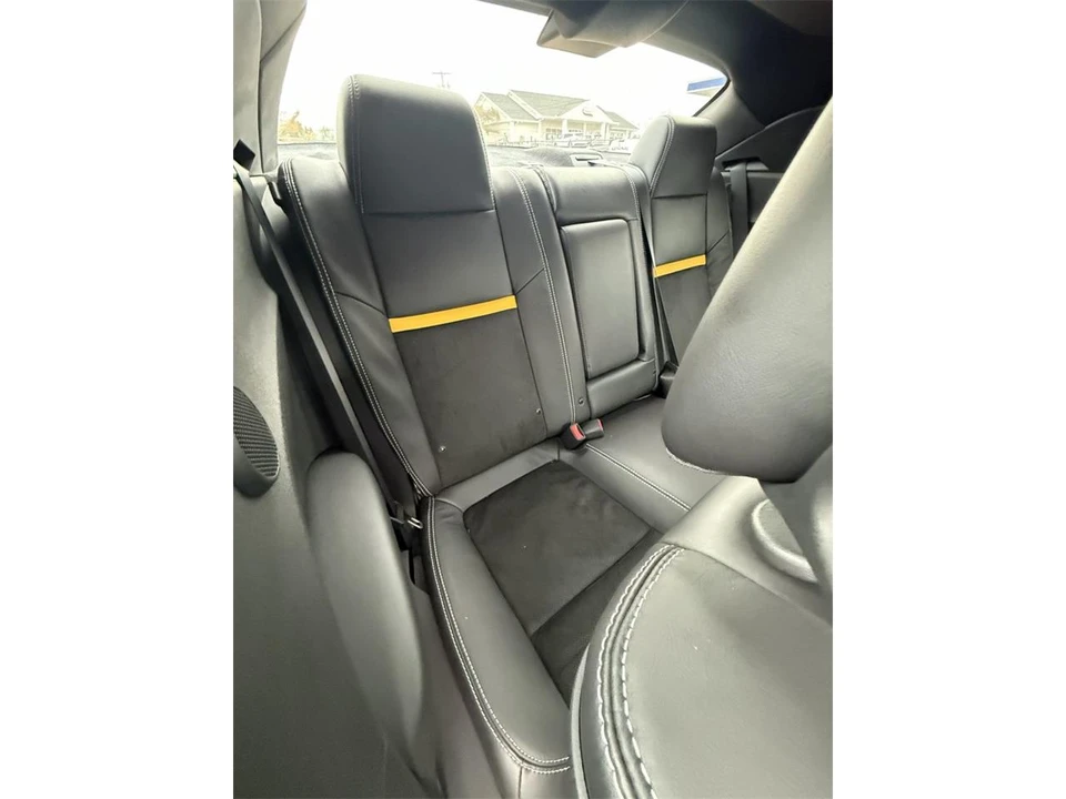 2012 Dodge Challenger 3rd Gen - Image 20 of 28