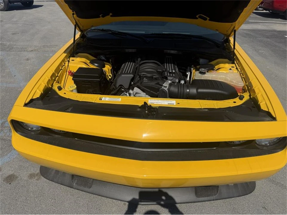 2012 Dodge Challenger 3rd Gen - Image 27 of 28
