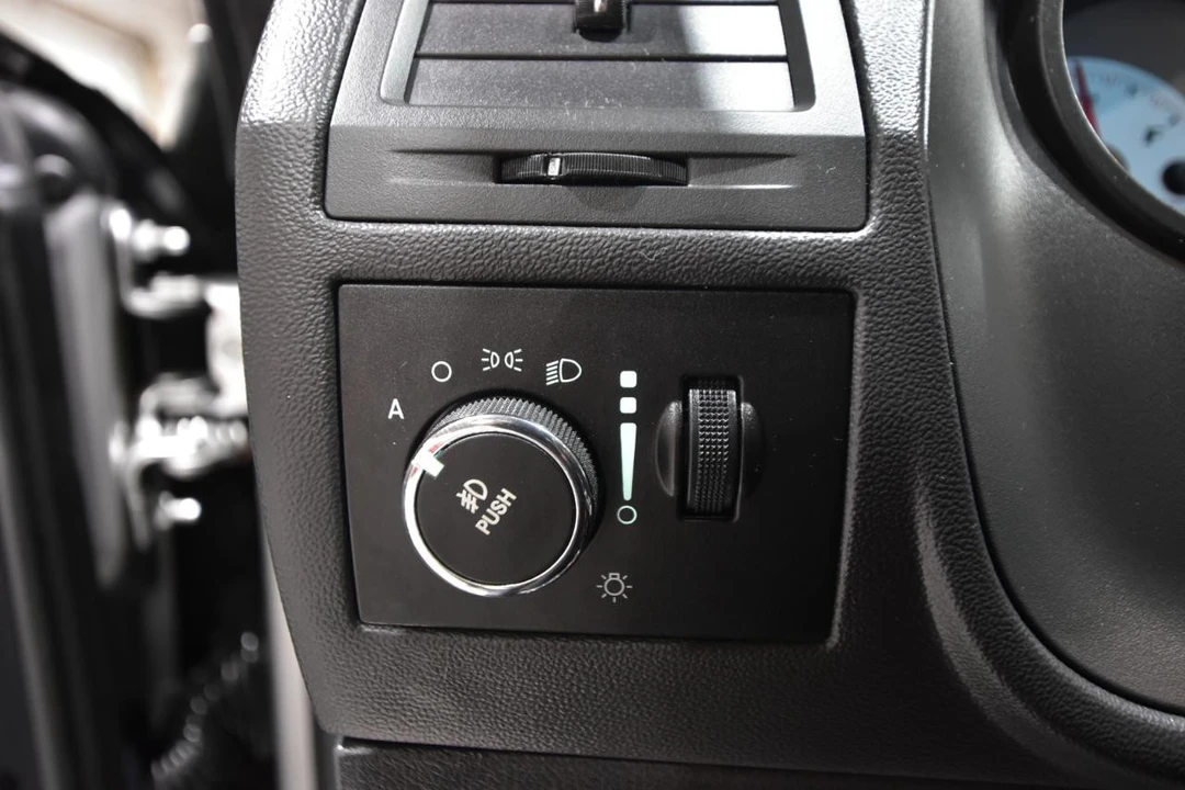 2012 Dodge Challenger SRT8 & 392 3rd Gen - Image 16 of 31