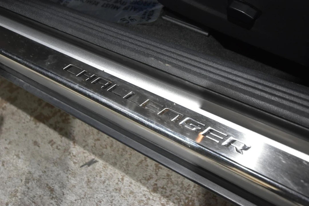 2012 Dodge Challenger SRT8 & 392 3rd Gen - Image 15 of 31