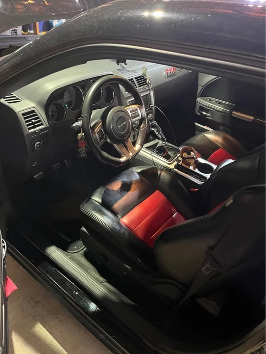 2012 Dodge Challenger SRT8 & 392 3rd Gen - Image 5 of 9