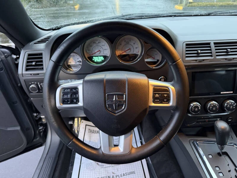 2012 Dodge Challenger - Image 17 of 20