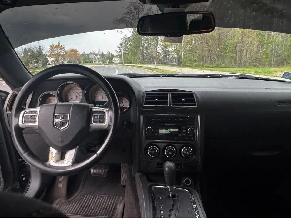 2012 Dodge Challenger 3rd Gen - Image 10 of 12