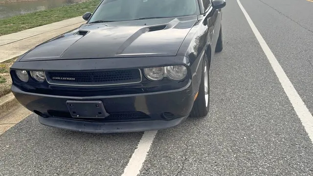 2012 Dodge Challenger Act