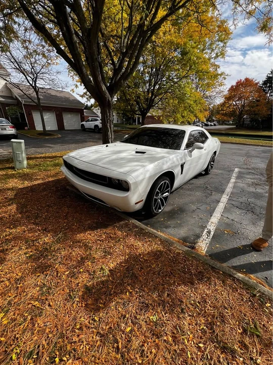 2012 Dodge Challenger 3rd Gen - Image 2 of 8