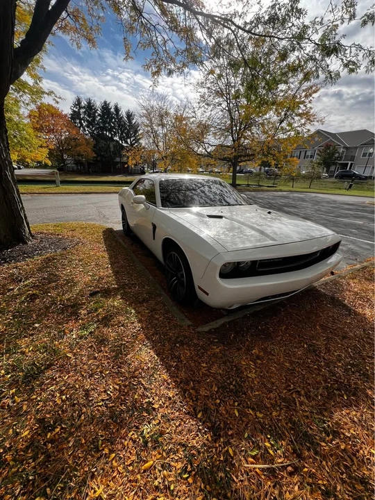 2012 Dodge Challenger 3rd Gen - Image 4 of 8