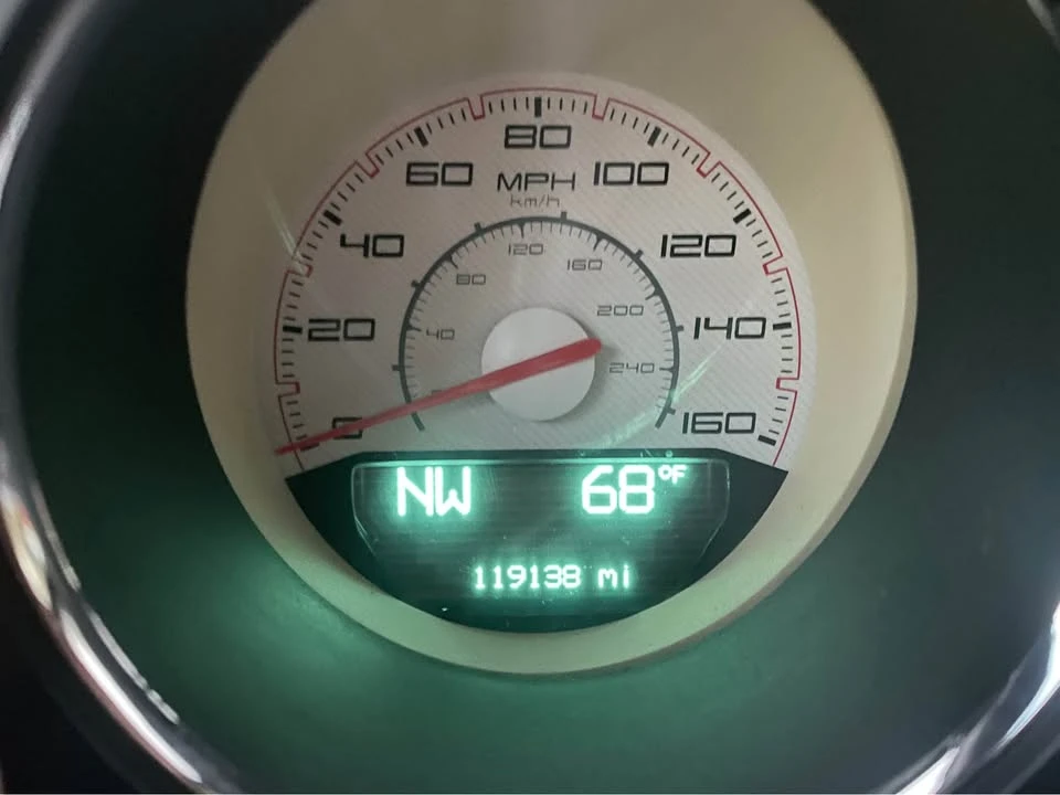 2012 Dodge Challenger 3rd Gen - Image 3 of 5
