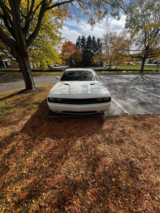 2012 Dodge Challenger 3rd Gen - Image 7 of 8