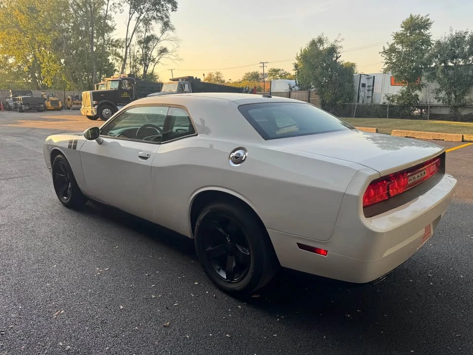 2012 Dodge Challenger 3rd Gen - Image 18 of 20