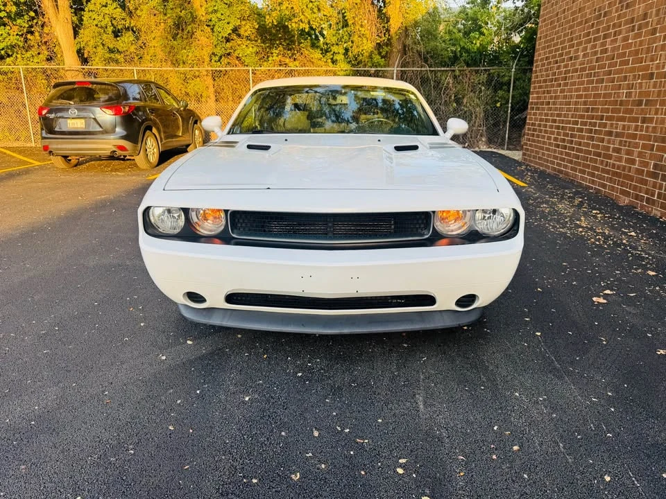 2012 Dodge Challenger 3rd Gen - Image 9 of 20