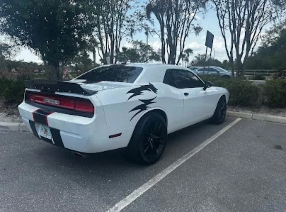2012 Dodge Challenger 3rd Gen - Image 3 of 10
