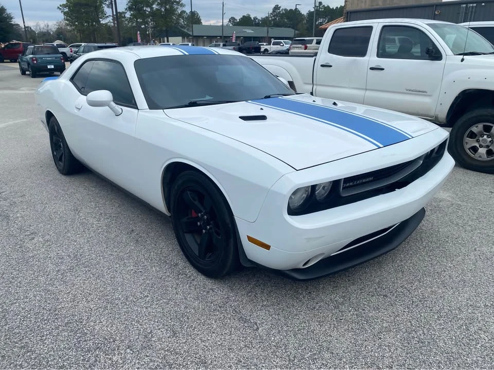 2012 Dodge Challenger - Image 2 of 7