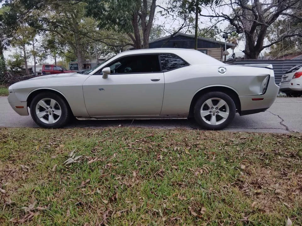 2012 Dodge Challenger - Image 3 of 15