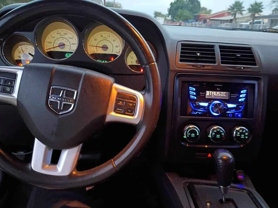 2012 Dodge Challenger 3rd Gen - Image 7 of 9