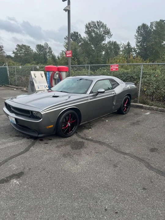 2012 Dodge Challenger 3rd Gen - Image 3 of 4