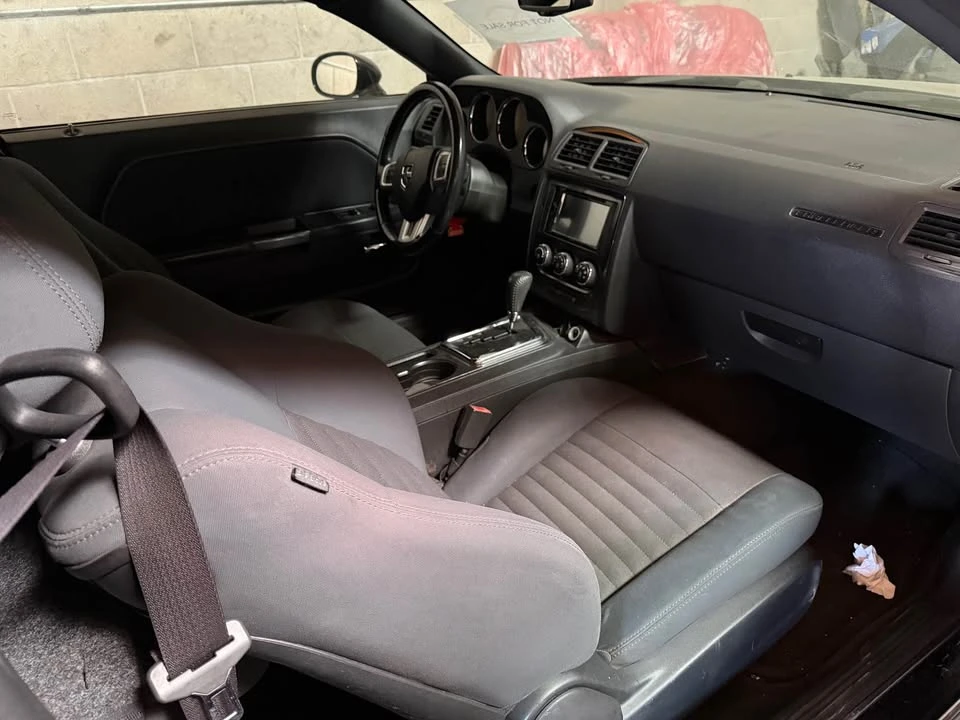 2012 Dodge Challenger - Image 5 of 6