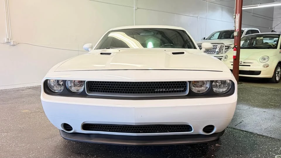 2012 Dodge Challenger 3rd Gen - Image 3 of 15